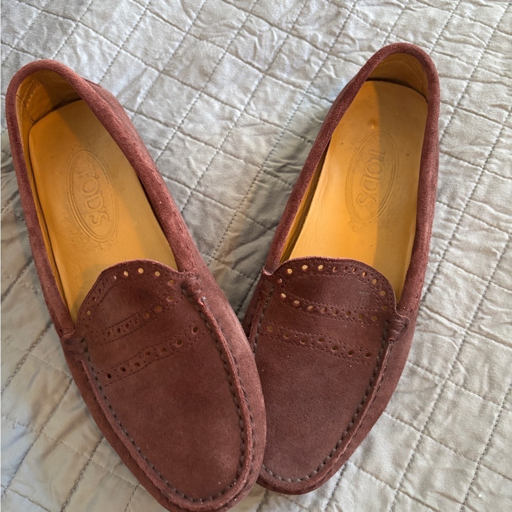 Tod's women’s burgandy Suede Loafers size 39 80s preppy - Picture 8 of 9